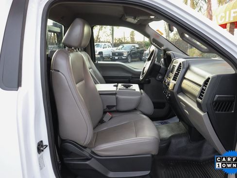 Used 2019 Ford F550 XL image 26