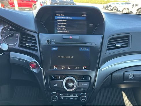 Used 2020 Acura ILX w/ Premium Package image 24