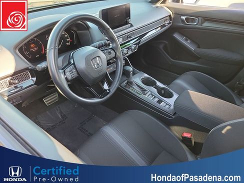 Certified 2025 Honda Civic Sport image 9