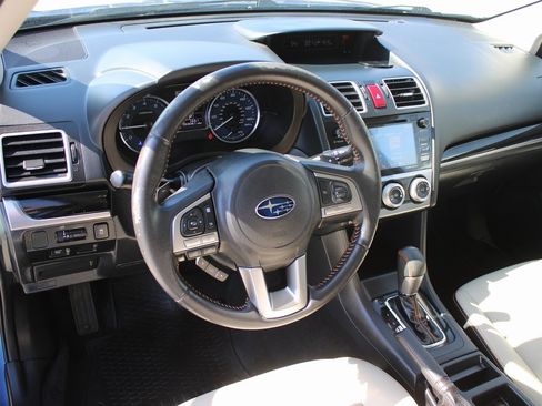 Used 2017 Subaru Crosstrek 2.0i Limited image 11