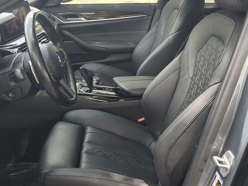 Used 2021 BMW 530i RWD image 15
