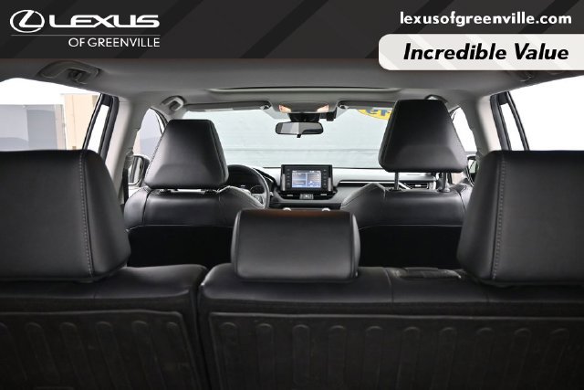 Used 2019 Toyota RAV4 XLE Premium w/ Cold Weather Package AWD/4WD image 32