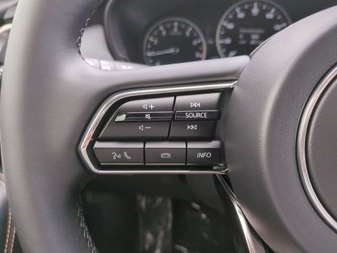 Used 2025 MAZDA CX-90 3.3 Turbo w/ Preferred Package AWD/4WD image 26