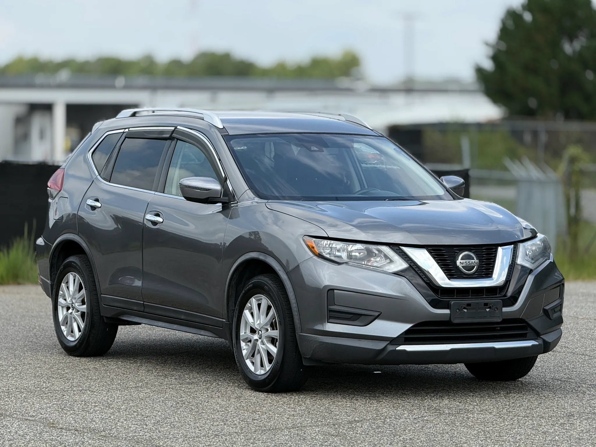 Used 2020 Nissan Rogue S w/ Special Edition Package AWD/4WD image 1