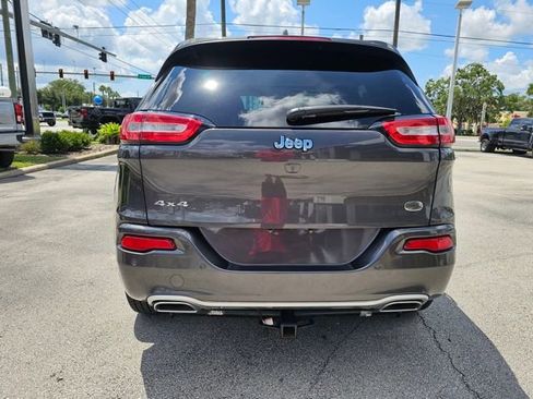 Used 2018 Jeep Cherokee Overland w/ Technology Group image 4