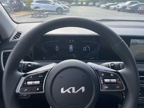 New 2026 Kia Seltos S AWD/4WD image 11