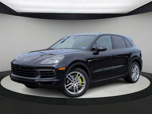 Used 2021 Porsche Cayenne E-Hybrid AWD/4WD image 1