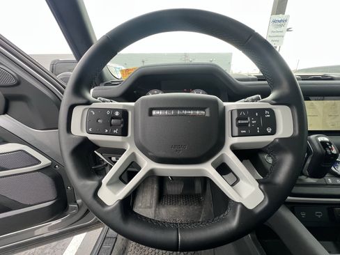 Certified 2024 Land Rover Defender 110 S image 20