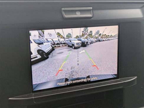 New 2025 Ford F250 XL w/ XL Chrome Package image 24