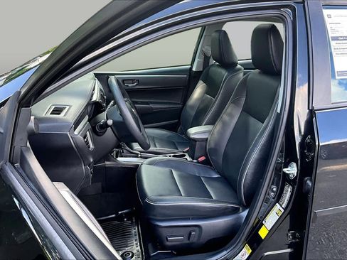 Used 2015 Toyota Corolla LE Premium FWD image 9