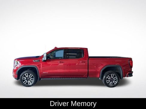 Used 2023 GMC Sierra 1500 AT4 w/ Technology Package AWD/4WD image 18
