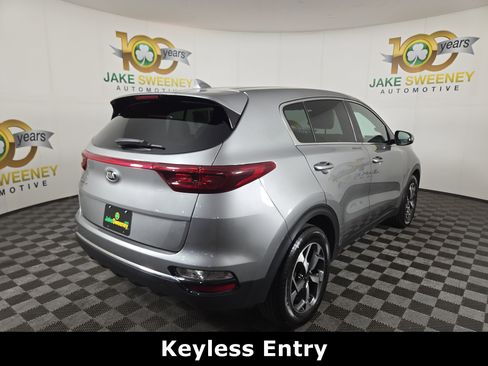 Used 2020 Kia Sportage LX image 9