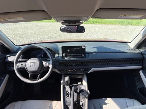 Used 2024 Honda Accord LX image 15