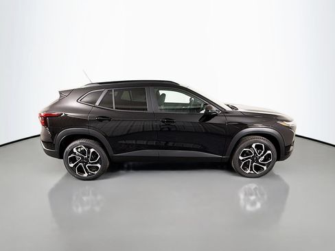 New 2026 Chevrolet Trax RS w/ Driver Confidence Package FWD image 8