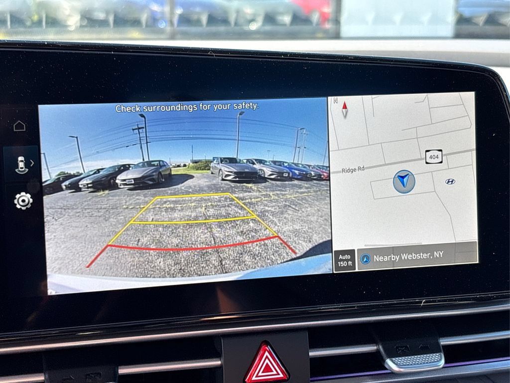 New 2025 Hyundai Elantra SEL FWD image 21
