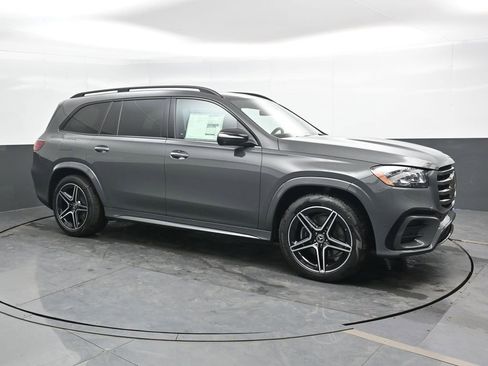 New 2026 Mercedes-Benz GLS 450 4MATIC image 4