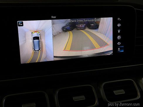 Used 2021 Mercedes-Benz GLE 350 4MATIC image 21
