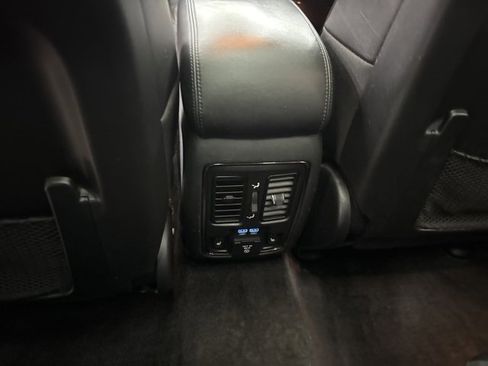 Used 2019 Jeep Grand Cherokee High Altitude image 9