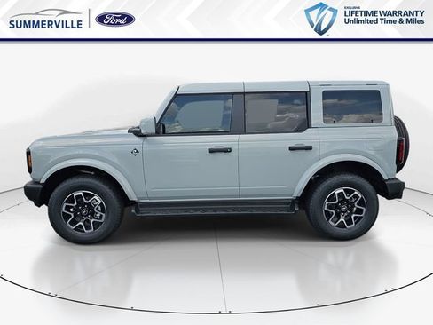 New 2026 Ford Bronco Outer Banks w/ Sasquatch Package AWD/4WD image 8