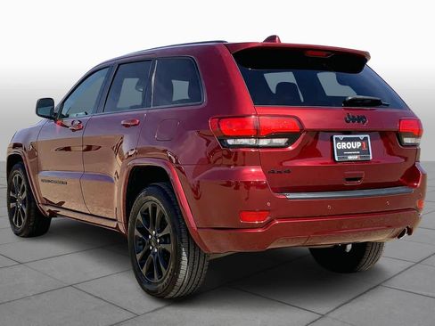 Used 2022 Jeep Grand Cherokee Laredo X AWD/4WD image 19