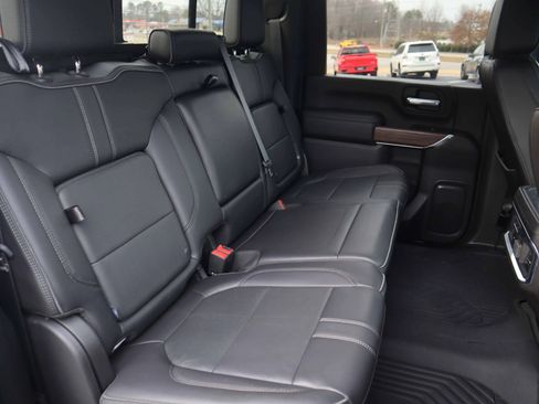 Used 2020 Chevrolet Silverado 2500 High Country w/ Z71 Off-Road Package image 4