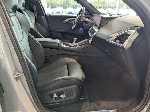 New 2026 BMW XM Label Red image 37