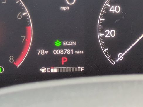 Used 2025 Honda CR-V EX image 7