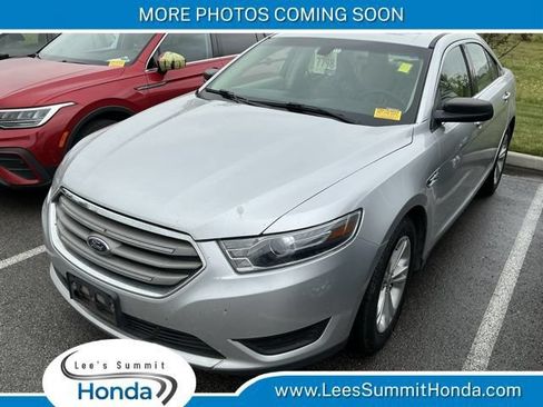 Used 2018 Ford Taurus SE FWD image 1