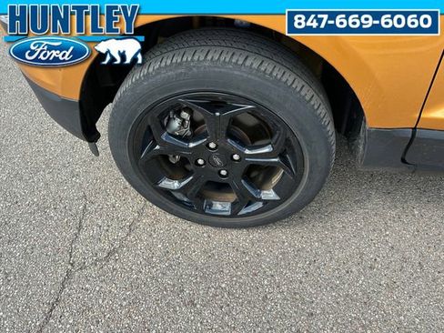 Used 2022 Ford EcoSport SES w/ Interior Protection Package image 8