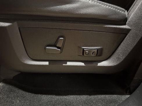 Used 2017 RAM 1500 Sport w/ Convenience Group image 15