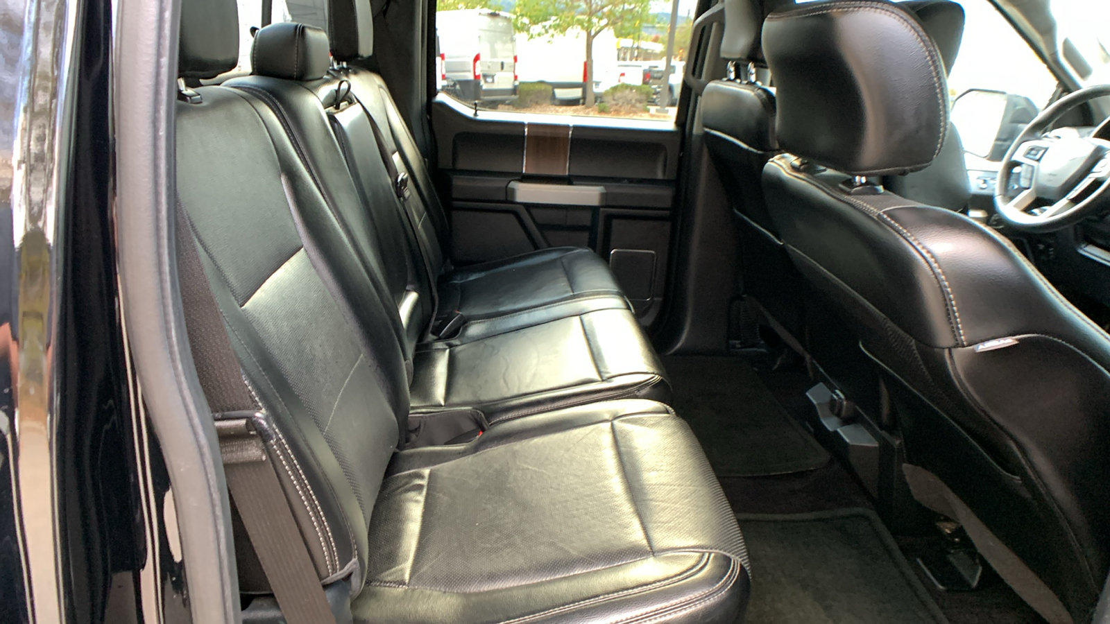 Used 2016 Ford F150 Lariat w/ Equipment Group 501A Mid AWD/4WD image 28