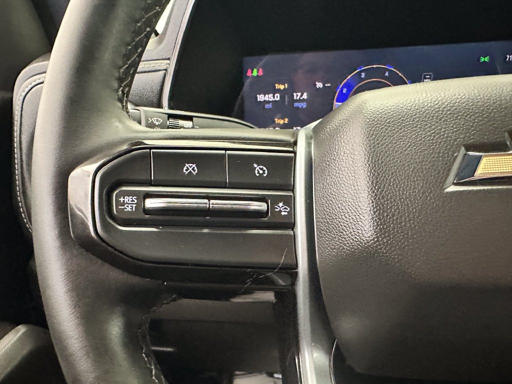 Used 2024 Chevrolet Colorado LT w/ LT Convenience Package AWD/4WD image 11
