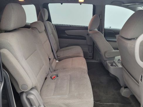 Used 2017 Honda Odyssey SE image 19