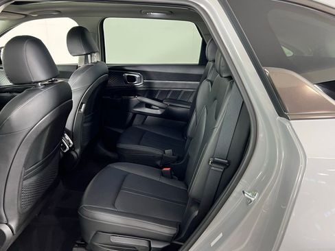 Used 2022 Kia Sorento SX image 26