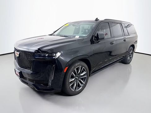 Used 2021 Cadillac Escalade ESV Sport w/ Driver Assist Tech Package AWD/4WD image 3