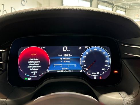 Used 2023 Maserati Grecale GT AWD/4WD image 8