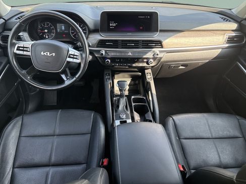 Used 2022 Kia Telluride EX w/ EX Premium Package FWD image 10