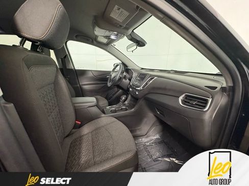 Used 2024 Chevrolet Equinox LT w/ LPO, Floor Liner Package FWD image 9