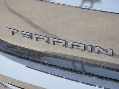 Used 2022 GMC Terrain SLE w/ Driver Convenience Package AWD/4WD image 12