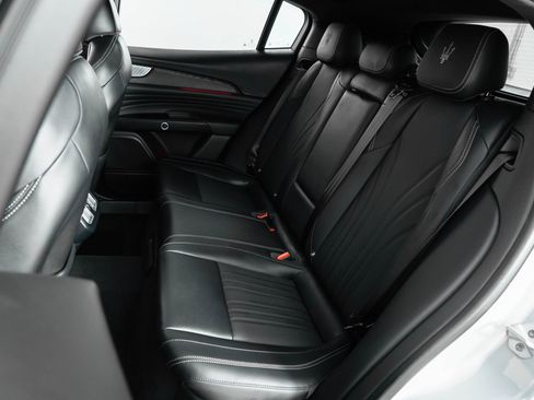 Used 2025 Maserati Grecale Modena image 20