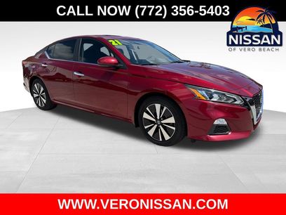Used 2021 Nissan Altima 2.5 SV w/ SV Premium Package