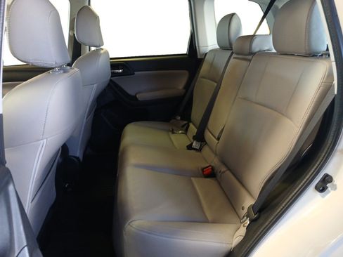 Used 2018 Subaru Forester 2.5i Limited image 13