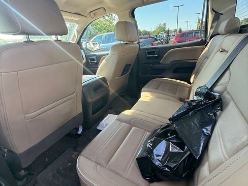 Used 2017 GMC Sierra 1500 Denali AWD/4WD image 8