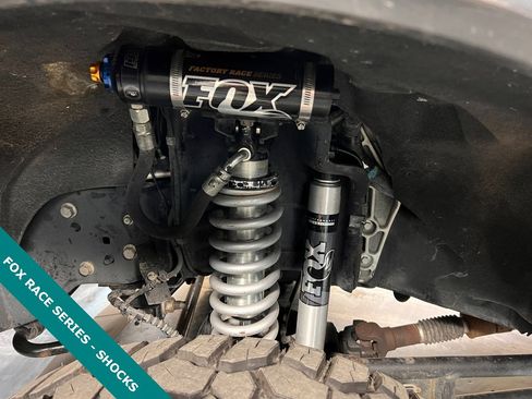 Used 2020 Ford F350 Platinum w/ FX4 Off-Road Package image 13