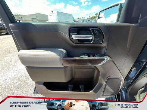 Used 2021 GMC Sierra 1500 SLT w/ SLT Premium Package image 24