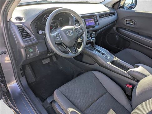 Used 2019 Honda HR-V LX image 10