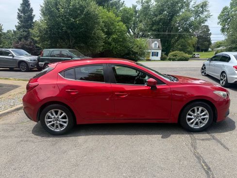 Used 2015 MAZDA MAZDA3 i Touring FWD image 10