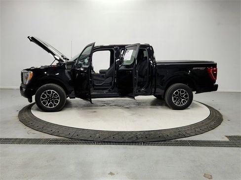 Used 2022 Ford F150 XLT w/ Equipment Group 302A High image 12