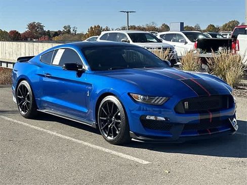Used 2017 Ford Mustang Shelby GT350 image 31