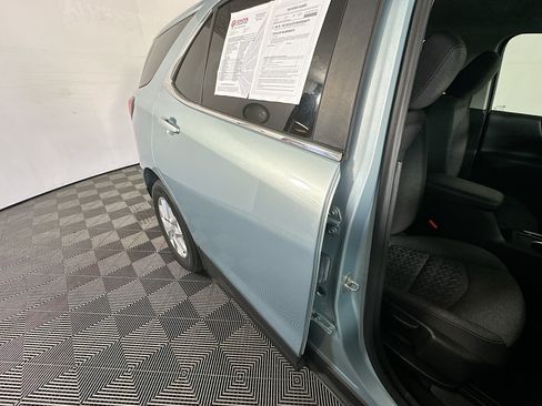 Used 2022 Chevrolet Equinox LT FWD image 28